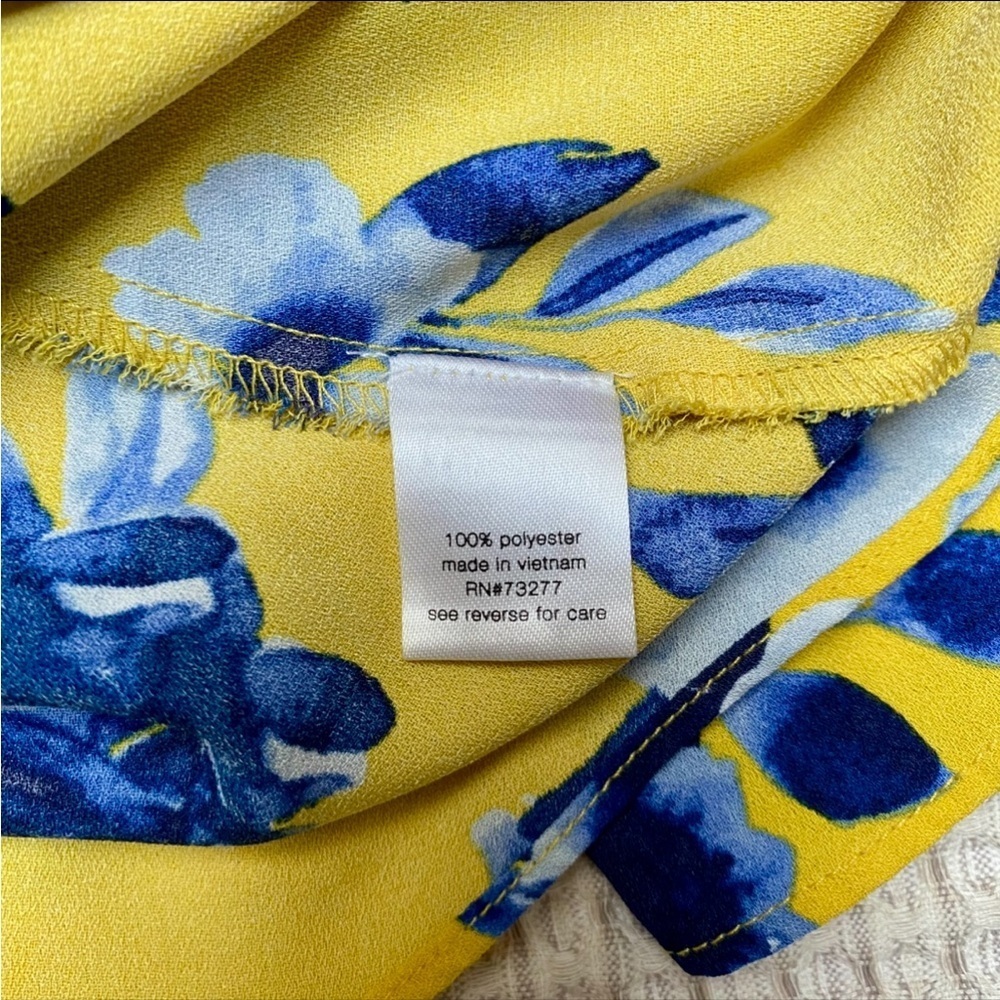 Elizabeth & James Floral Off Shoulder Blouse M Yellow Blue Bell Sleeve Boho Top - Picture 14 of 15